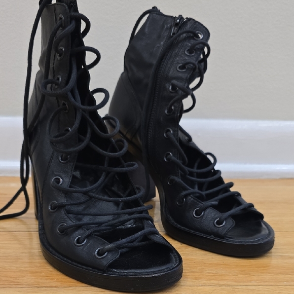 Shoes - Ann Demeulemeester Lace Up Black Bernardina Sandals